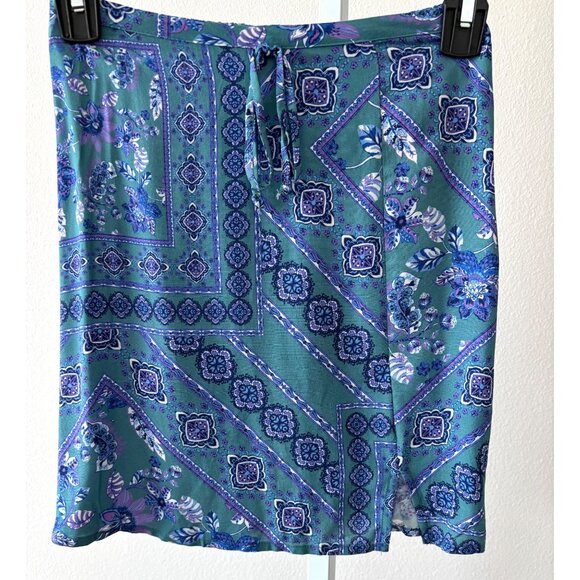NWT Bandana Print Skirt XS Y2K Floral Side Slit Boho Cottagecore Festival Resort - Picture 7 of 10
